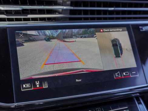 Used 2021 Audi Q7 3.0T Premium Plus w/ Premium Plus Package image 22