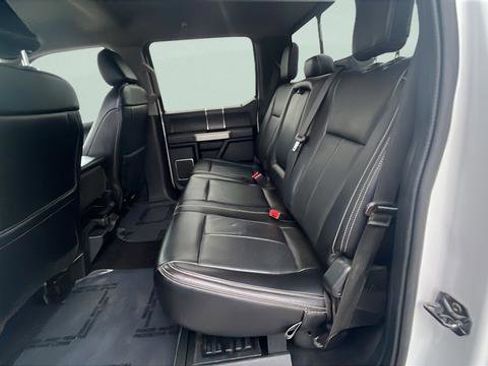 Used 2021 Ford F350 Lariat w/ Chrome Package image 22