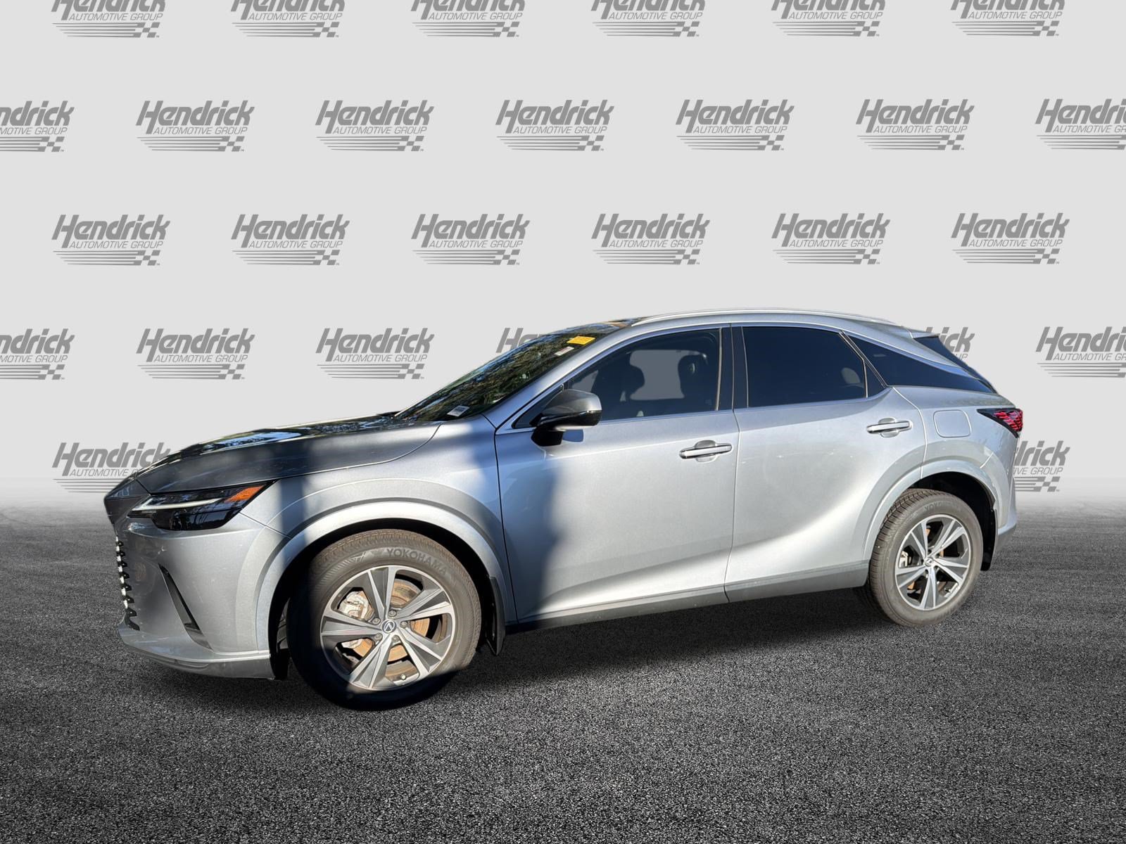 Used 2023 Lexus RX 350 Premium w/ Cold Area Package FWD image 9