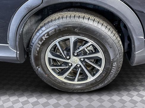 Used 2024 Mitsubishi Eclipse Cross ES image 32