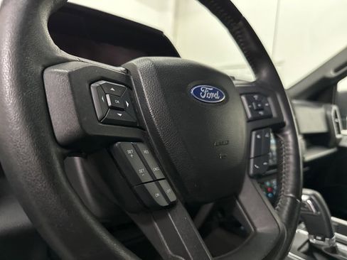 Used 2018 Ford F150 XLT w/ Equipment Group 302A Luxury image 33