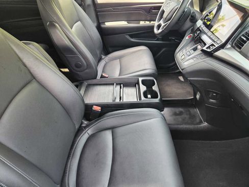 Certified 2024 Honda Odyssey EX-L image 14