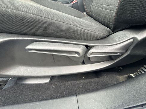 Certified 2026 Honda HR-V Sport image 15