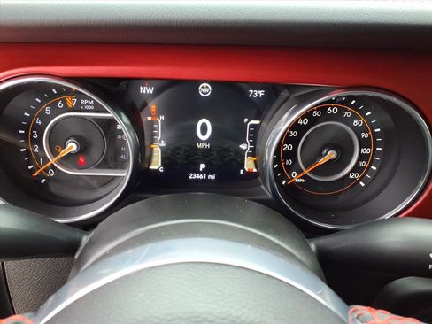 Used 2023 Jeep Gladiator Rubicon w/ Cold Weather Group image 25