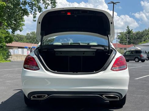 Used 2018 Mercedes-Benz C 300 Sedan image 25