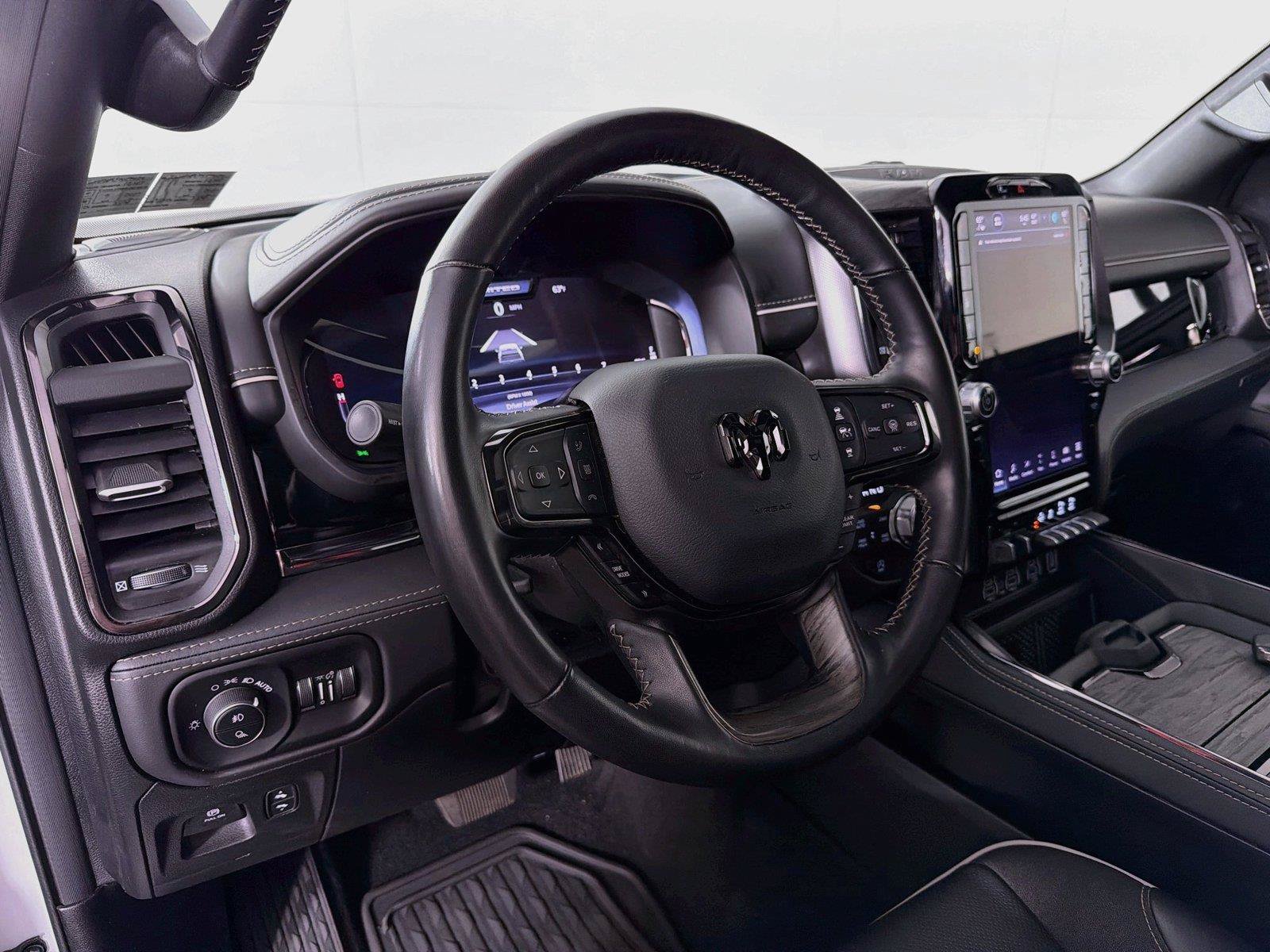 Used 2026 RAM 1500 Limited AWD/4WD image 16