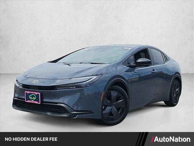 Used 2025 Toyota Prius LE FWD image 1