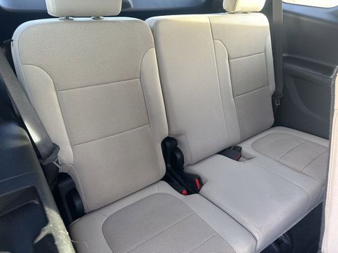 Used 2022 Chevrolet Traverse LS w/ Midnight/Sport Edition image 24