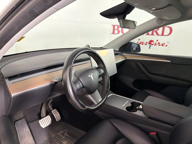 Used 2024 Tesla Model Y Performance AWD/4WD image 18
