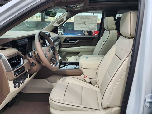 New 2026 GMC Yukon XL Denali AWD/4WD image 15