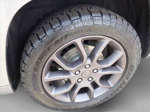 Used 2020 Jeep Grand Cherokee High Altitude AWD/4WD image 7