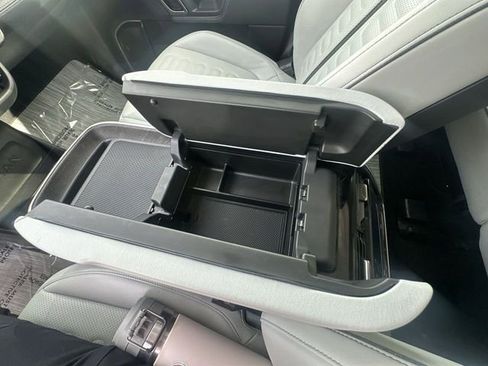 Used 2023 Rivian R1S Adventure image 35