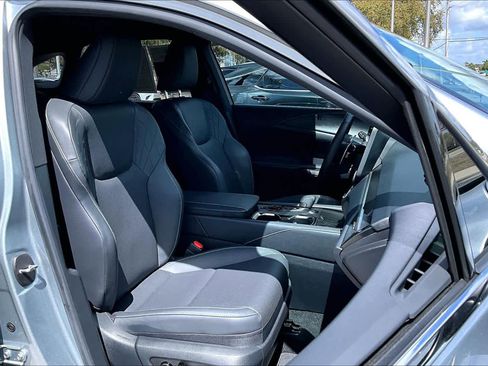 Used 2024 Lexus RX 350 Premium w/ Accessory Package (Z1) image 9