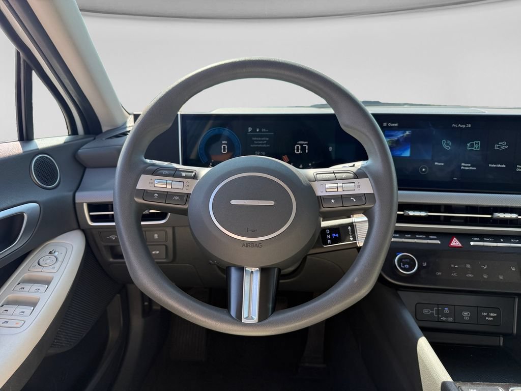 Used 2025 Hyundai Sonata SEL FWD image 14