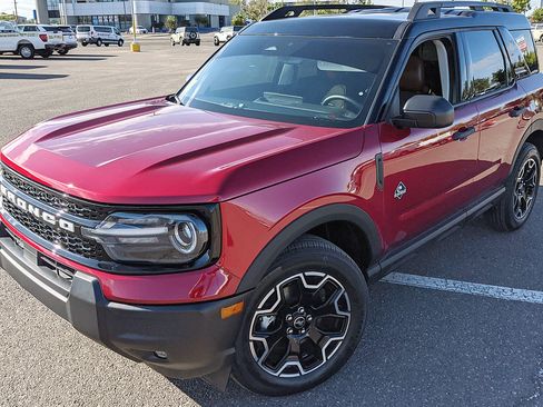 Certified 2026 Ford Bronco Sport Outer Banks AWD/4WD image 6