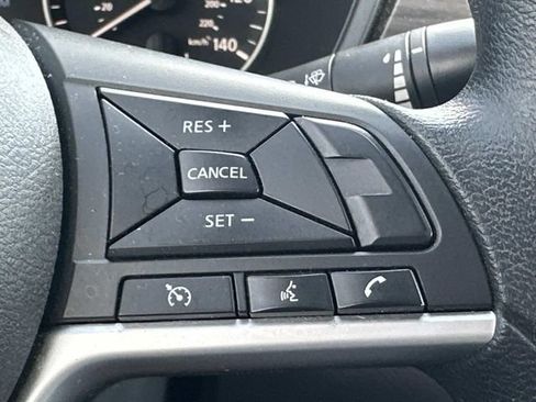Used 2024 Nissan Altima 2.5 SV FWD image 22