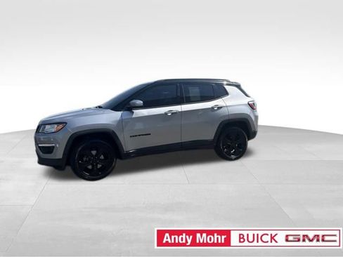 Used 2020 Jeep Compass Latitude AWD/4WD image 8