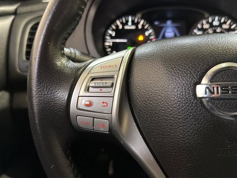 Used 2016 Nissan Altima 2.5 SV w/ Convenience Package image 27