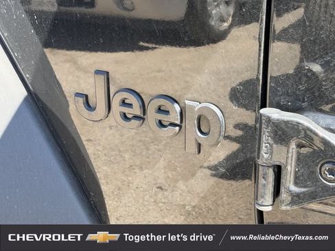 Used 2024 Jeep Wrangler Sport AWD/4WD image 11