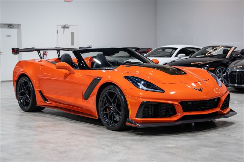 Used 2019 Chevrolet Corvette ZR1 RWD image 76