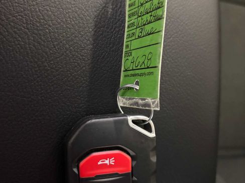 Used 2025 Jeep Gladiator Sport AWD/4WD image 29