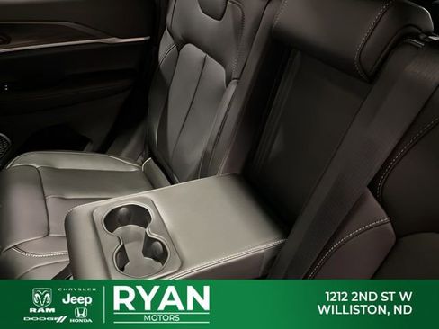 New 2026 Jeep Grand Cherokee Limited AWD/4WD image 49