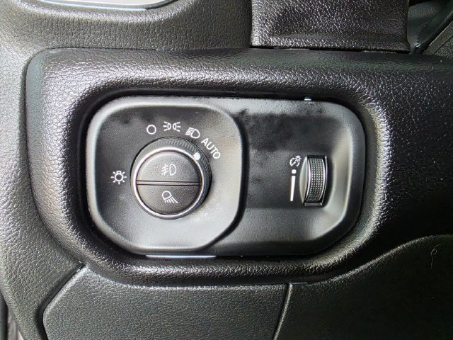 Certified 2026 RAM 2500 Big Horn AWD/4WD image 15