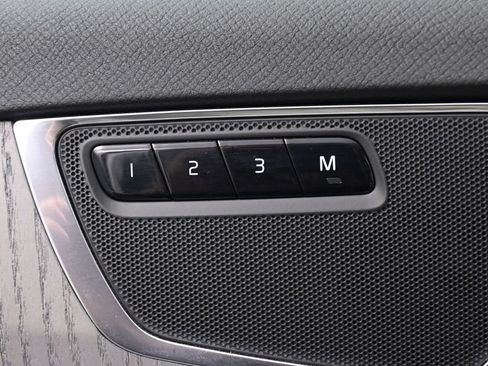 Used 2024 Volvo XC90 T8 Plus AWD/4WD image 43