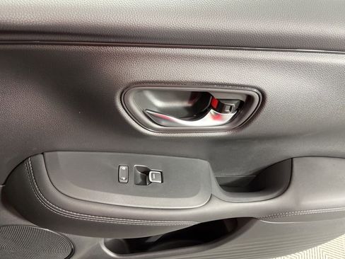 New 2026 Honda HR-V EX-L image 19