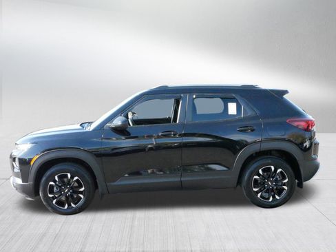 Used 2023 Chevrolet TrailBlazer LT w/ Convenience Package image 4