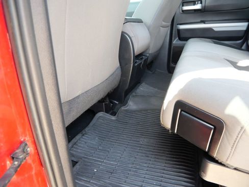 Used 2017 Toyota Tundra SR5 image 16