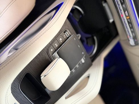 Used 2021 Mercedes-Benz GLE 450 GLE 450 image 17