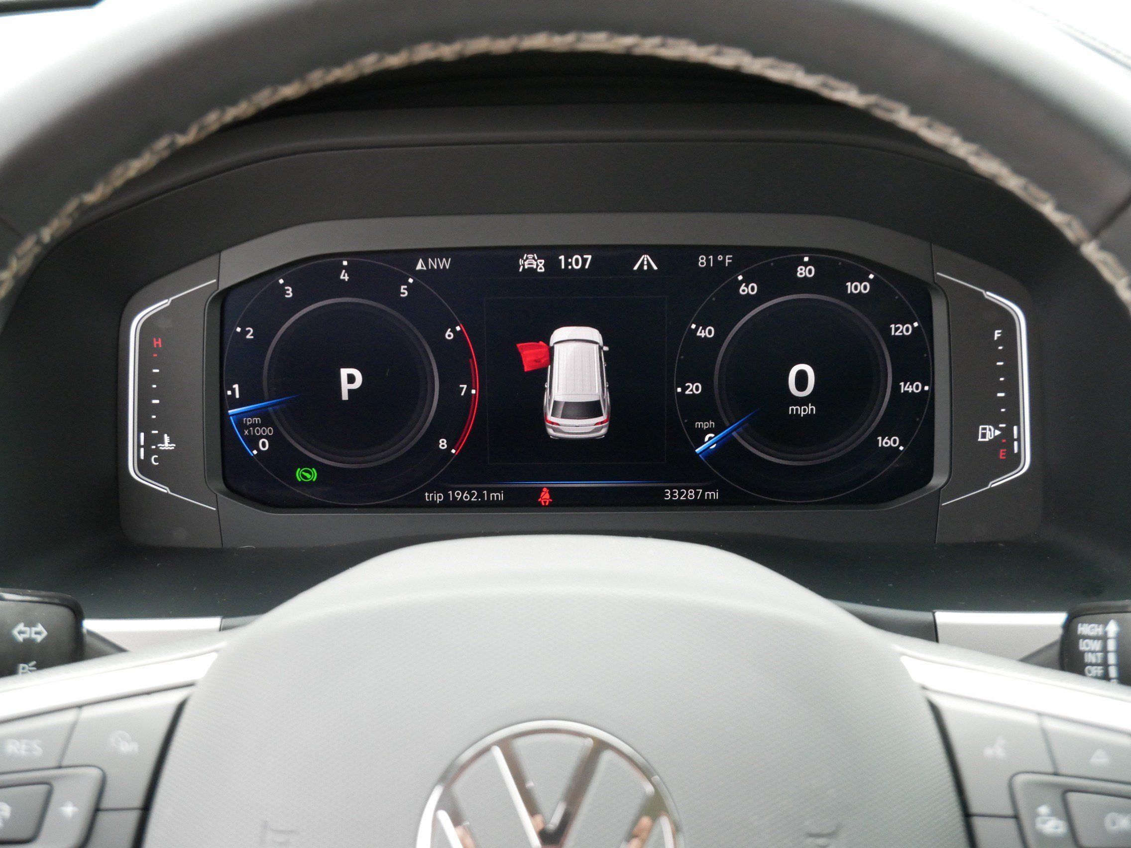 Certified 2023 Volkswagen Atlas SE w/ Panoramic Sunroof Package AWD/4WD image 21