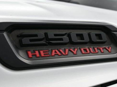 Used 2022 RAM 2500 Big Horn w/ Level C Equiment Group AWD/4WD image 30