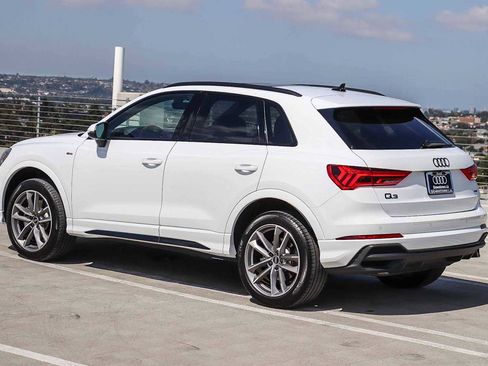 Used 2025 Audi Q3 2.0T Premium w/ Convenience Package AWD/4WD image 6