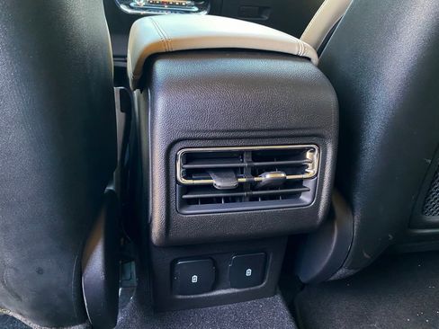 New 2026 Lincoln Corsair Reserve image 18