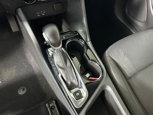 Used 2024 Buick Encore GX Preferred image 21