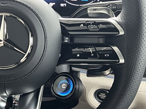 Certified 2025 Mercedes-Benz GLE 53 AMG 4MATIC image 33