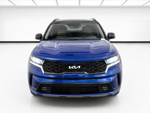 Used 2022 Kia Sorento SX FWD image 2