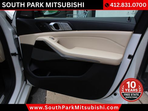 Used 2021 BMW X7 xDrive40i w/ Premium Package AWD/4WD image 23
