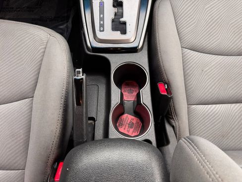 Used 2013 Hyundai Elantra GLS image 15