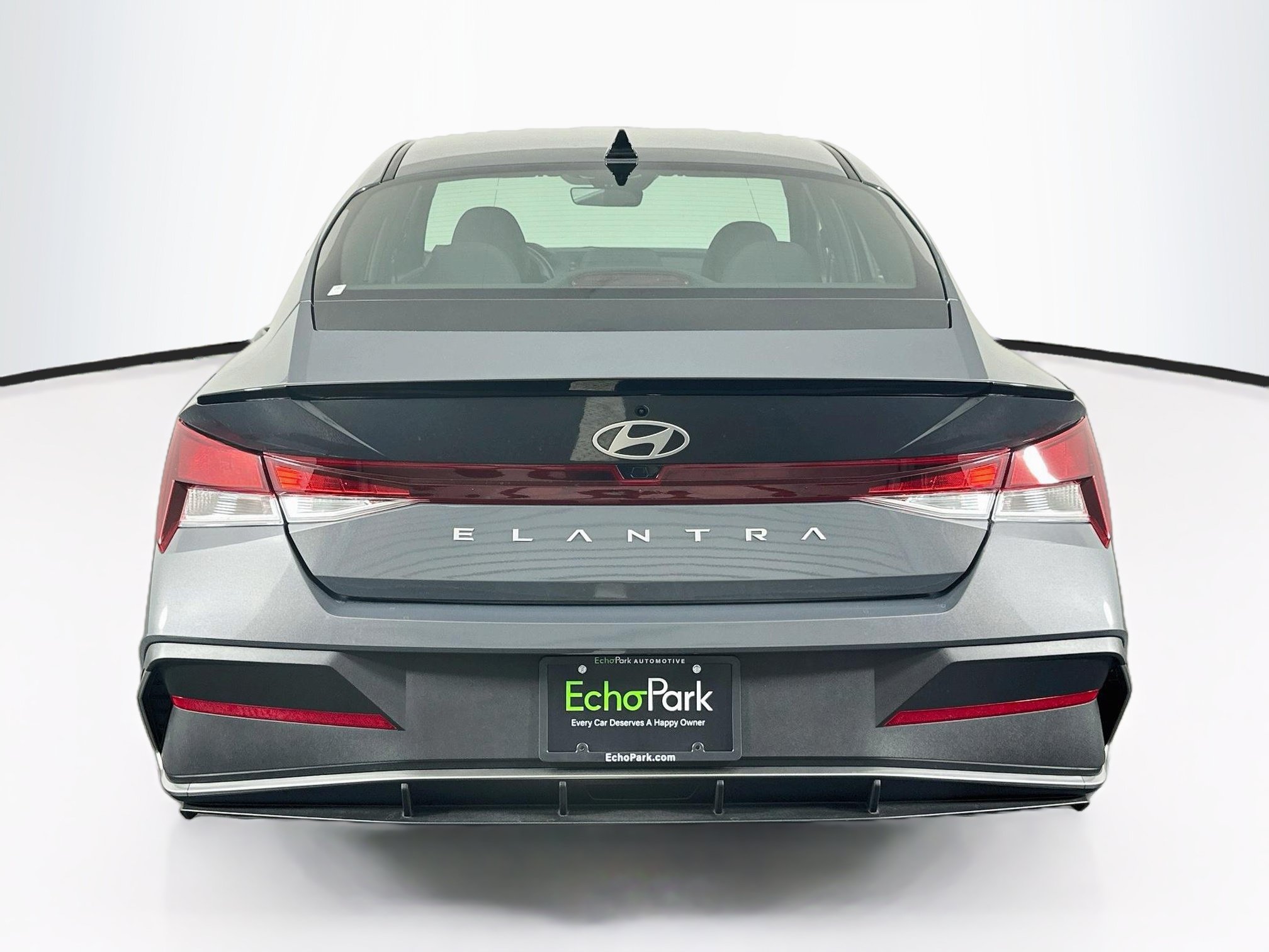 Used 2025 Hyundai Elantra Sport FWD image 7