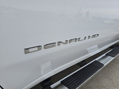 Used 2025 GMC Sierra 3500 Denali image 38