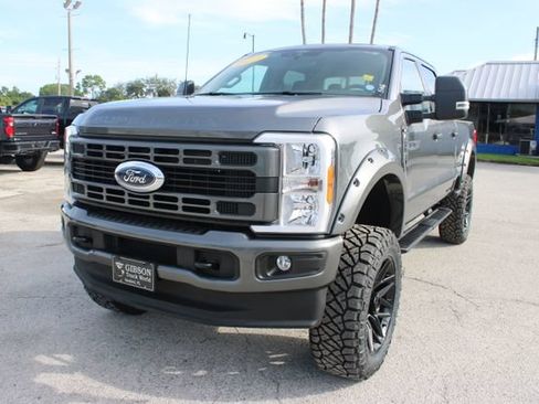 Used 2026 Ford F250 XLT AWD/4WD image 3