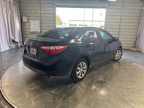 Used 2016 Toyota Corolla LE image 4