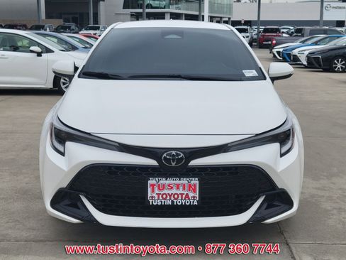 Certified 2023 Toyota Corolla SE w/ SE Premium Package FWD image 8