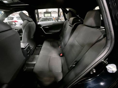 Certified 2023 Toyota RAV4 SE image 20