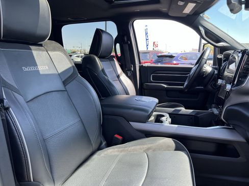 Used 2024 RAM 2500 Laramie w/ Night Edition image 35