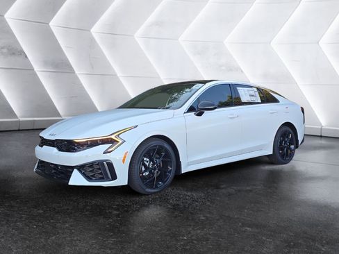 New 2026 Kia K5 GT-Line image 1