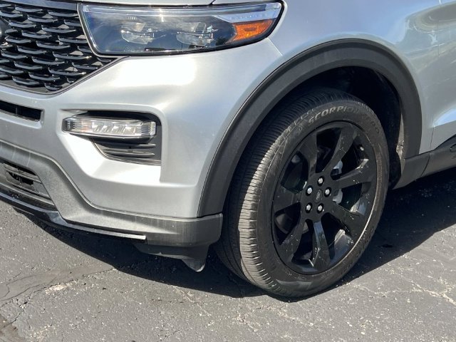 Certified 2024 Ford Explorer ST-Line w/ Class IV Trailer Tow Package AWD/4WD image 8